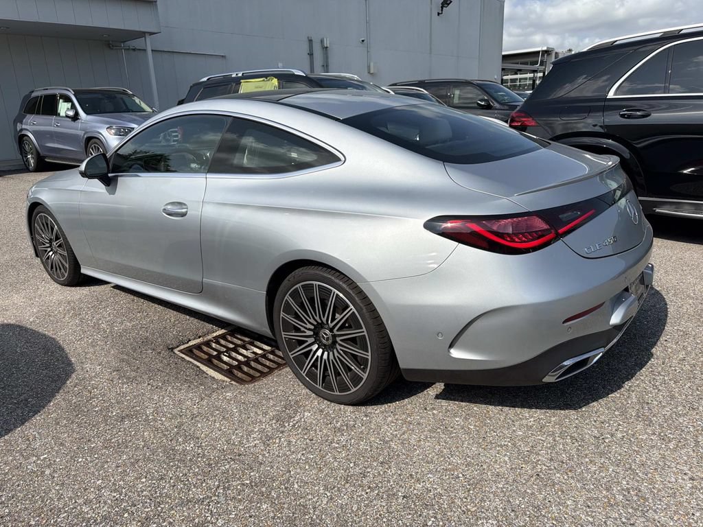 Used 2026 Mercedes-Benz CLE 450 4MATIC Coupe image 5