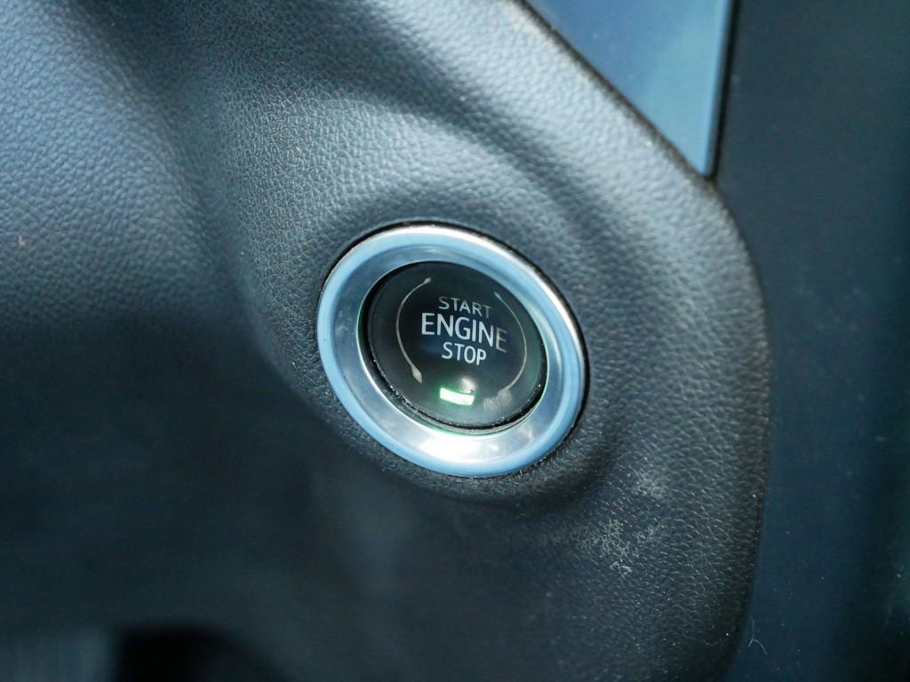 Used 2020 Chevrolet Silverado 1500 LT w/ All-Star Edition image 27