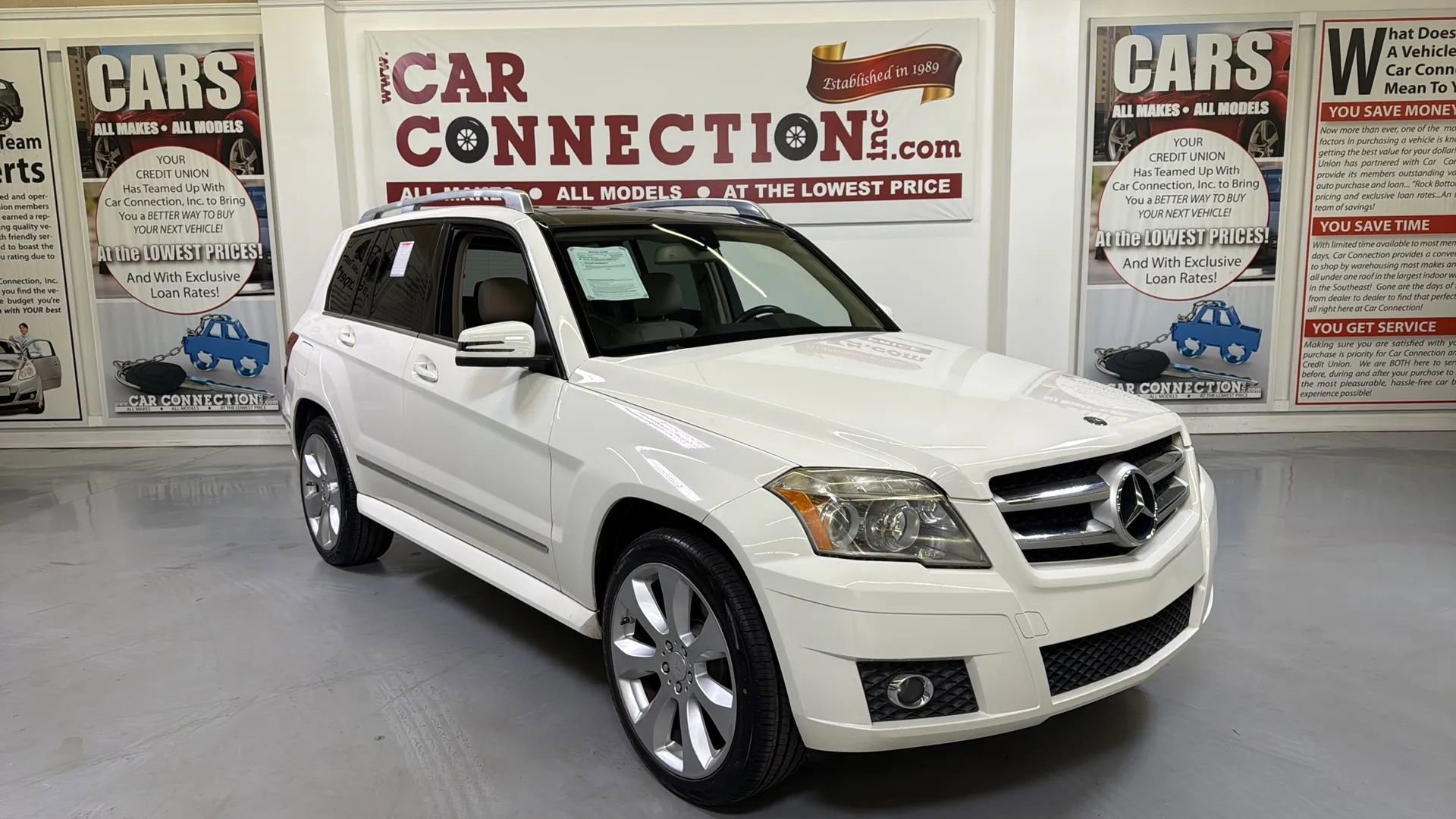 Used 2010 Mercedes-Benz GLK 350 2WD image 1