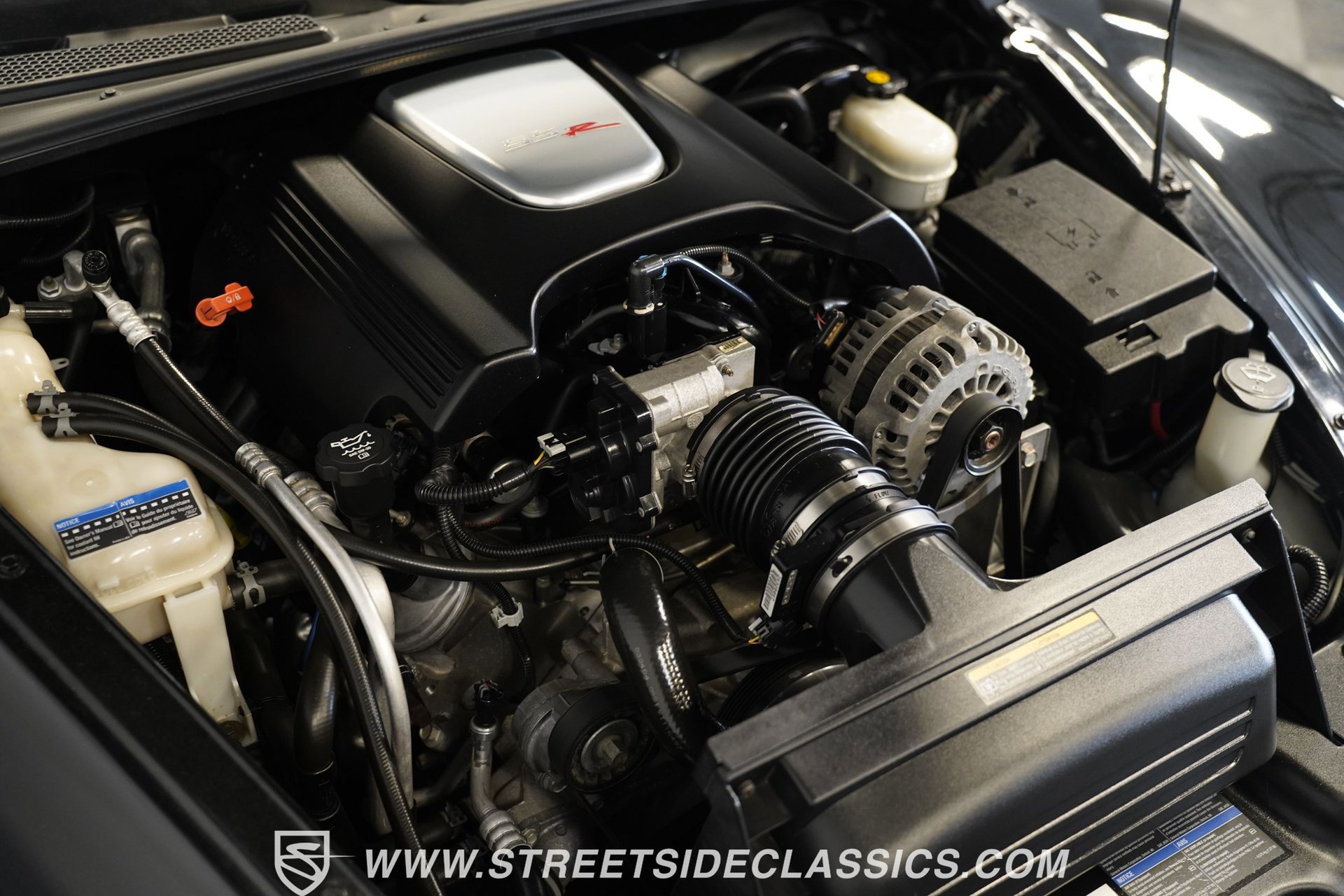Used 2004 Chevrolet SSR w/ Preferred Equipment Group image 38