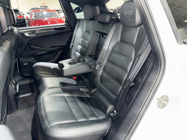 Used 2018 Porsche Macan GTS image 14