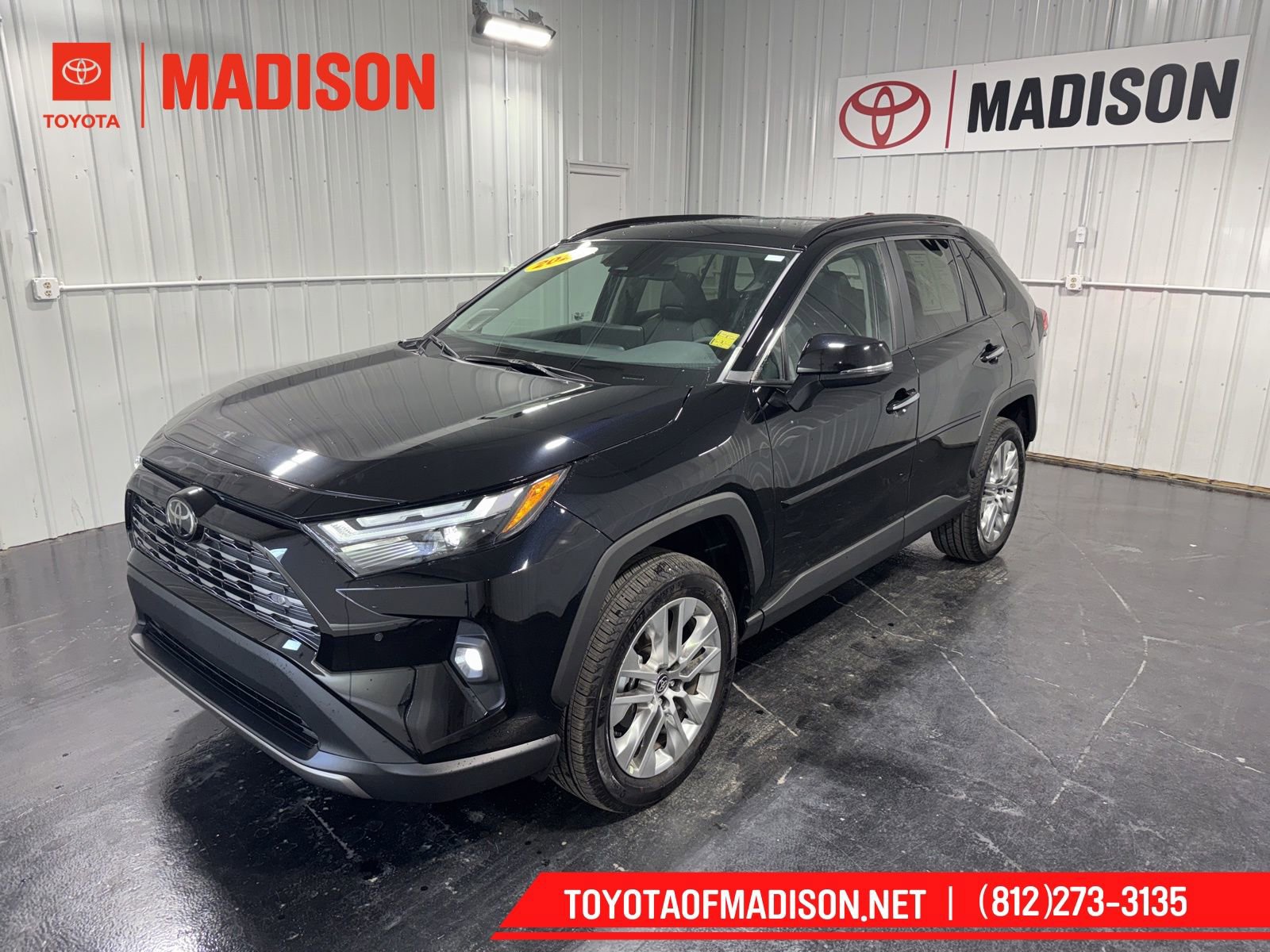 Used 2025 Toyota RAV4 Limited w/ Weather Package AWD/4WD image 1