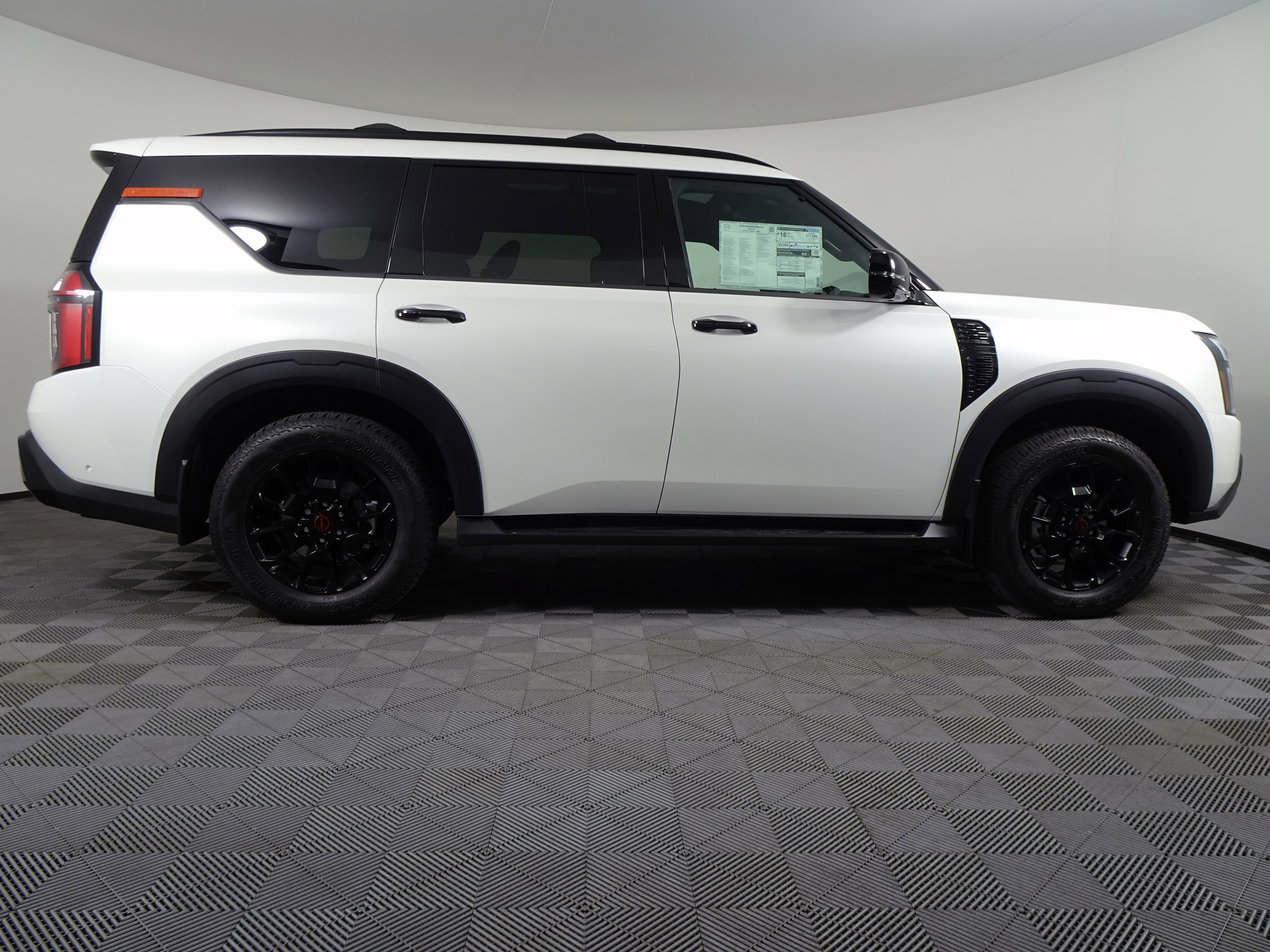 New 2026 Nissan Armada PRO-4X image 2