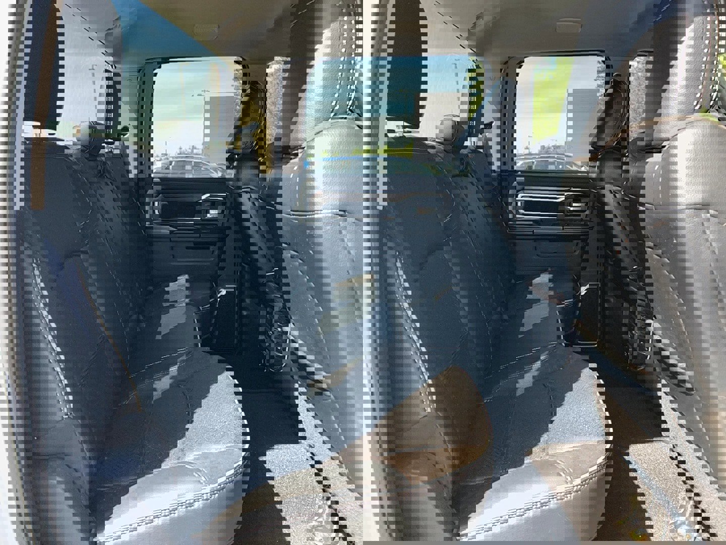 Used 2022 RAM 3500 Laramie w/ Protection Group image 29