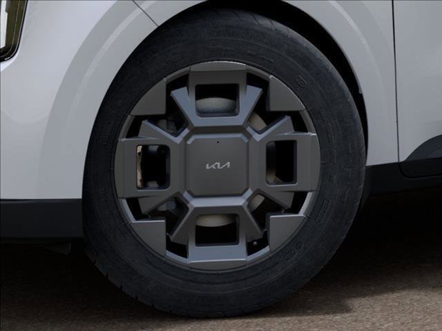 Used 2026 Kia Carnival EX FWD image 9