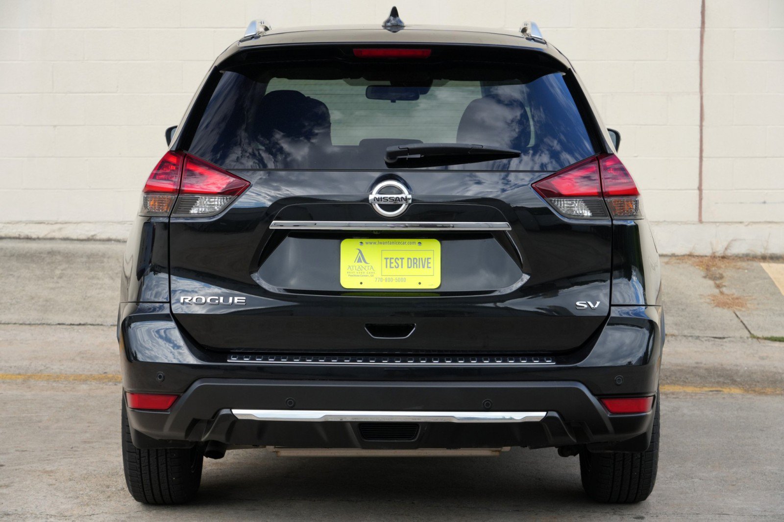 Used 2019 Nissan Rogue SV w/ Premium Package FWD image 46