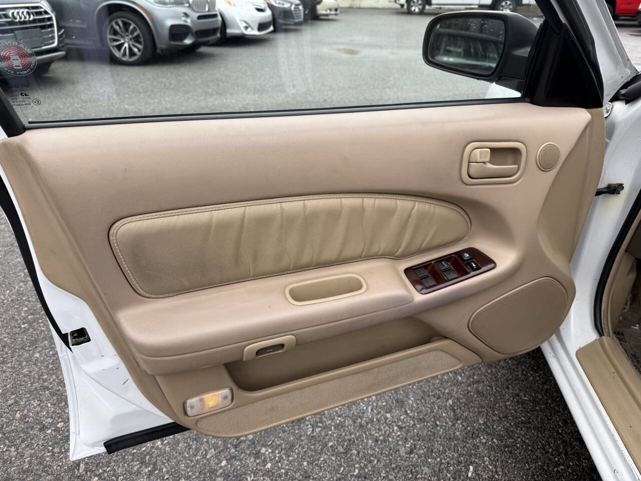 Used 1997 Nissan Maxima GLE image 9