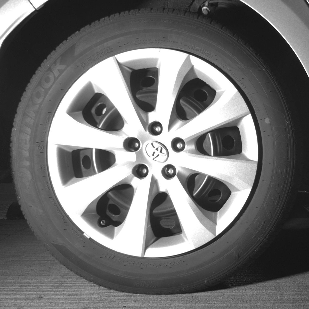 Used 2025 Toyota Corolla LE FWD image 15