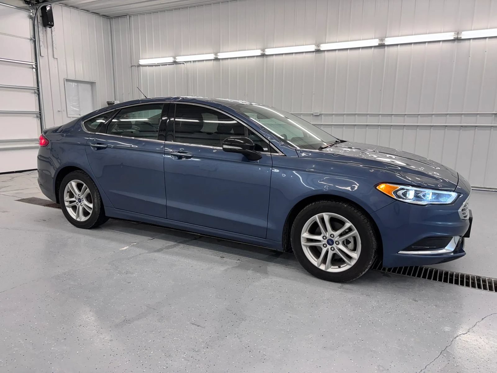Used 2018 Ford Fusion SE w/ Fusion SE Technology Package