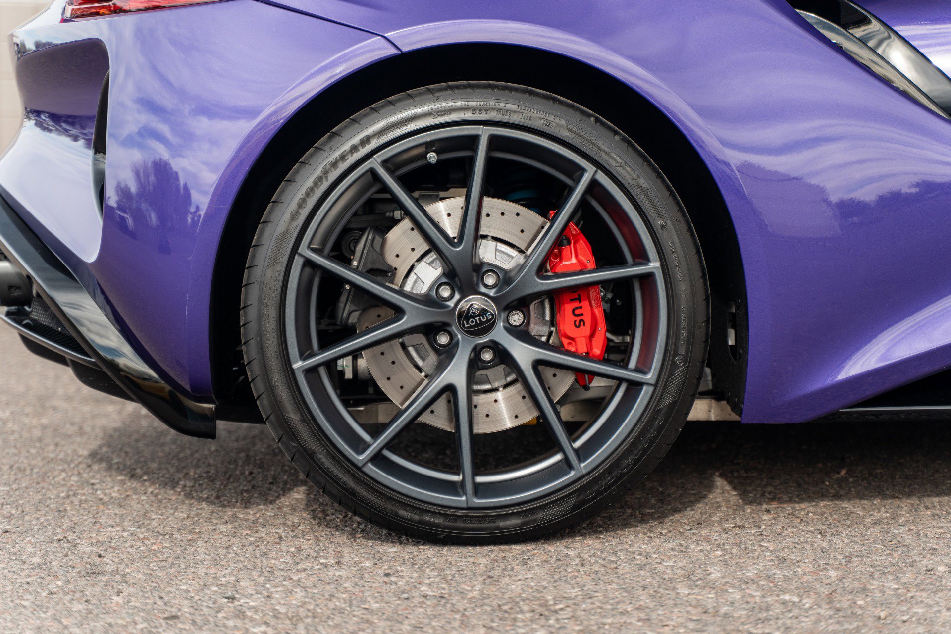 Used 2026 Lotus Emira SE image 21