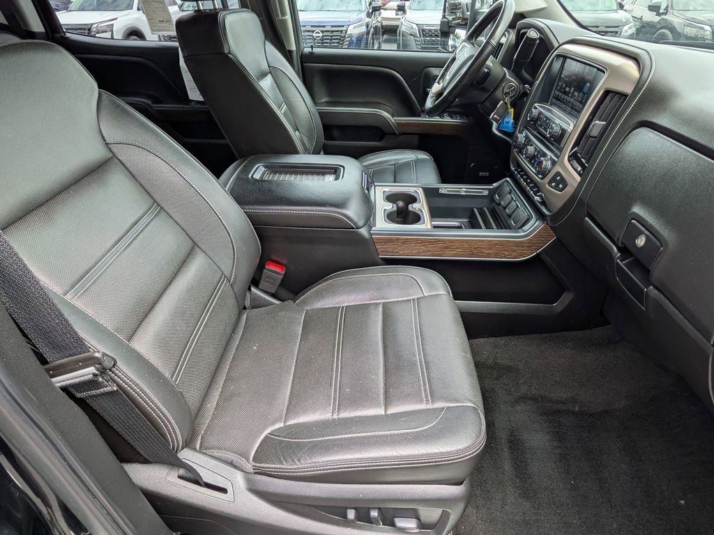 Used 2018 GMC Sierra 2500 Denali AWD/4WD image 23