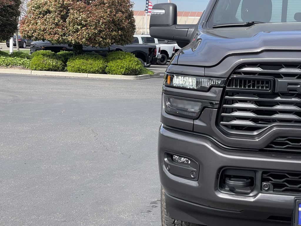 New 2026 RAM 2500 Big Horn AWD/4WD image 4