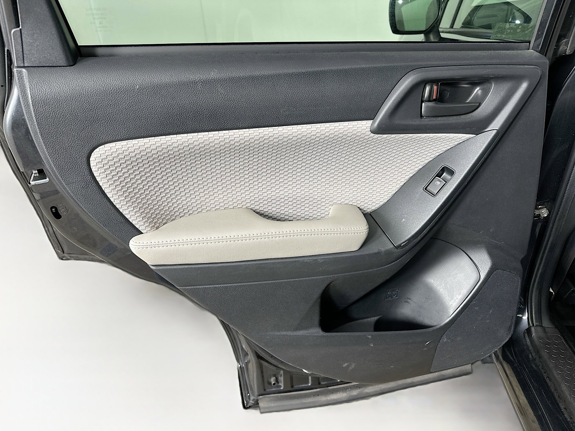 Used 2018 Subaru Forester 2.5i Premium w/ Popular Package #2A image 27