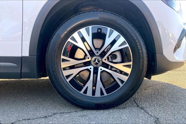 Used 2025 Mercedes-Benz GLA 250 4MATIC image 9