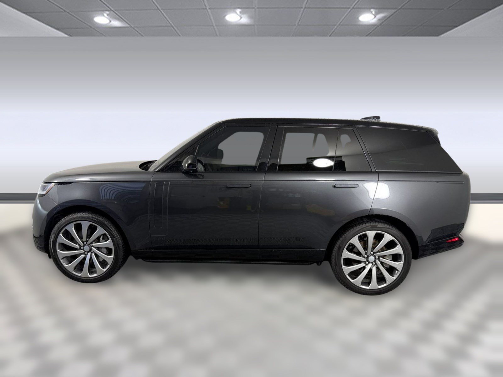 Used 2023 Land Rover Range Rover SE AWD/4WD image 2