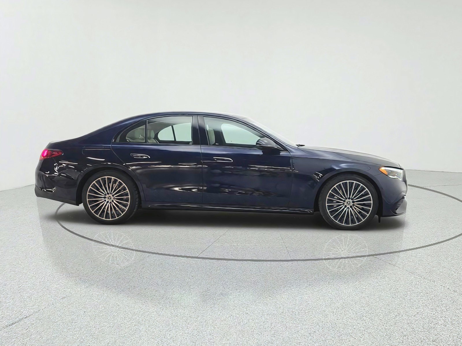 New 2027 Mercedes-Benz E 450 4MATIC Sedan image 4