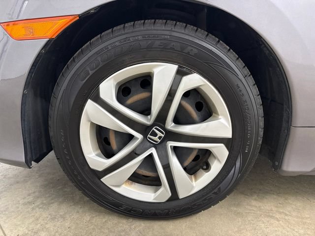 Used 2018 Honda Civic LX image 9