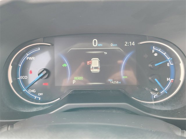 Used 2025 Toyota RAV4 XLE image 15
