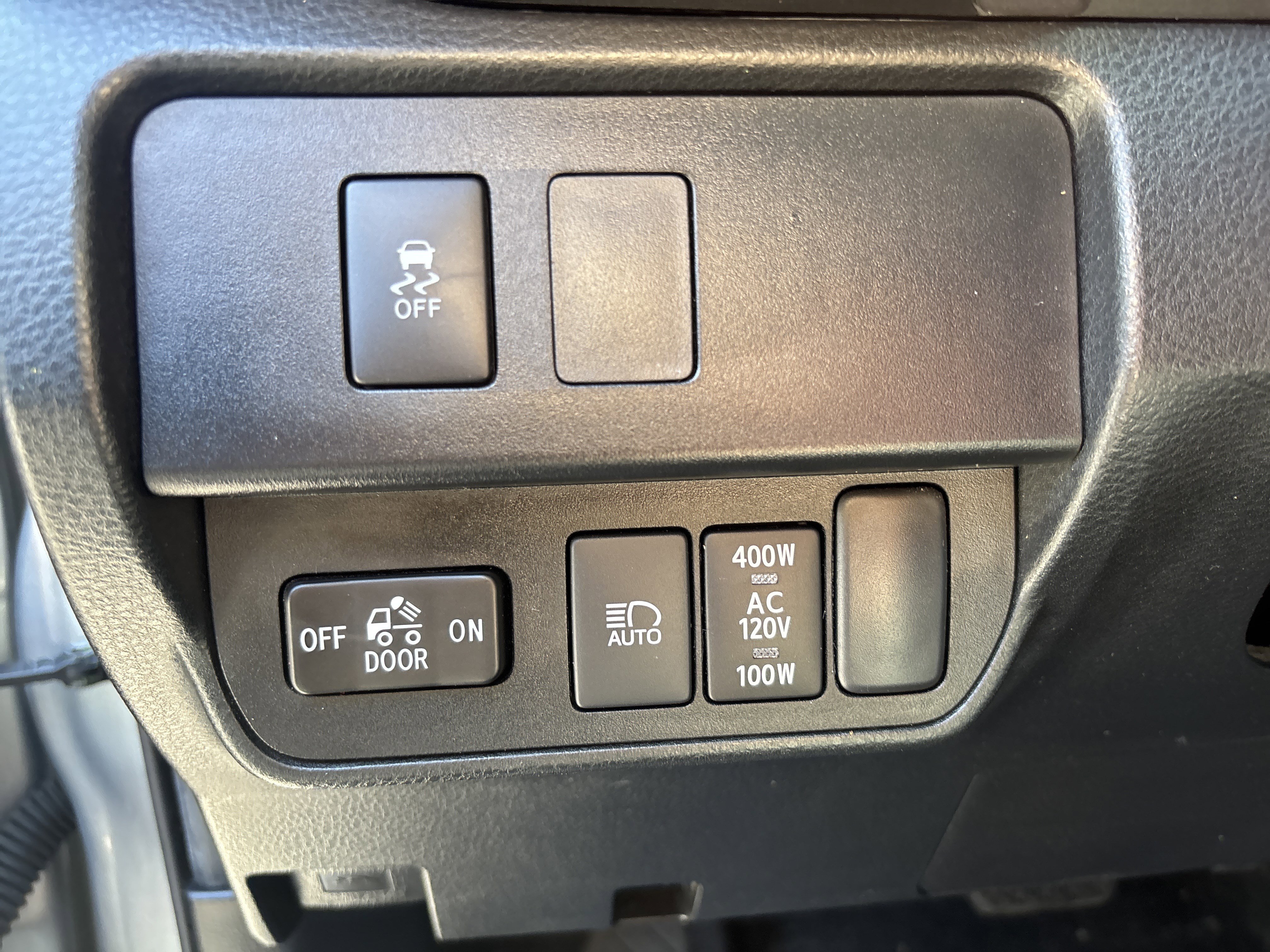 Used 2022 Toyota Tacoma TRD Sport AWD/4WD image 50