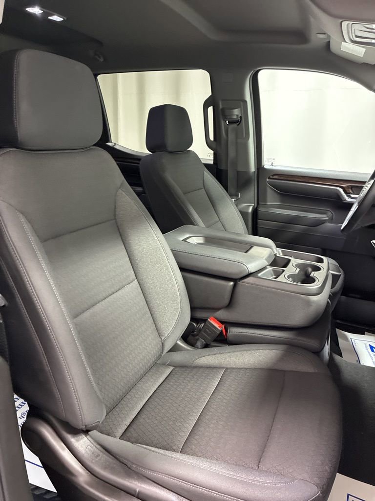 Used 2024 GMC Sierra 1500 Elevation image 24