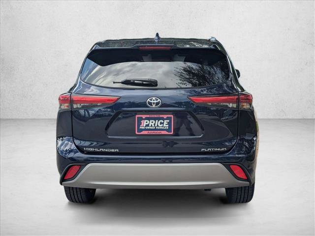 Used 2020 Toyota Highlander Platinum image 7