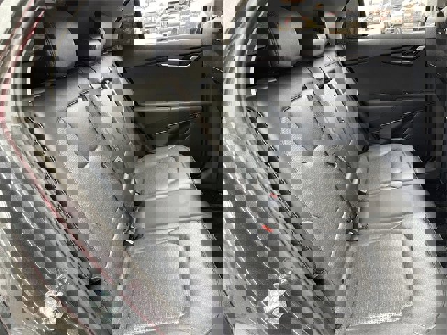 Used 2024 Kia Niro SX Touring image 29