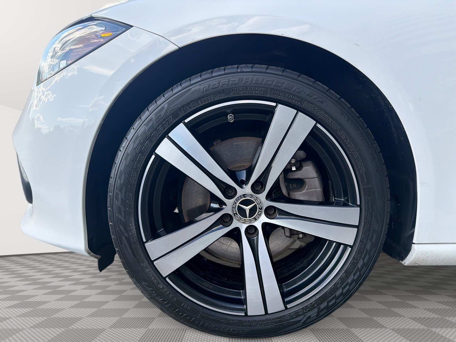 Used 2022 Mercedes-Benz C 300 Sedan image 19