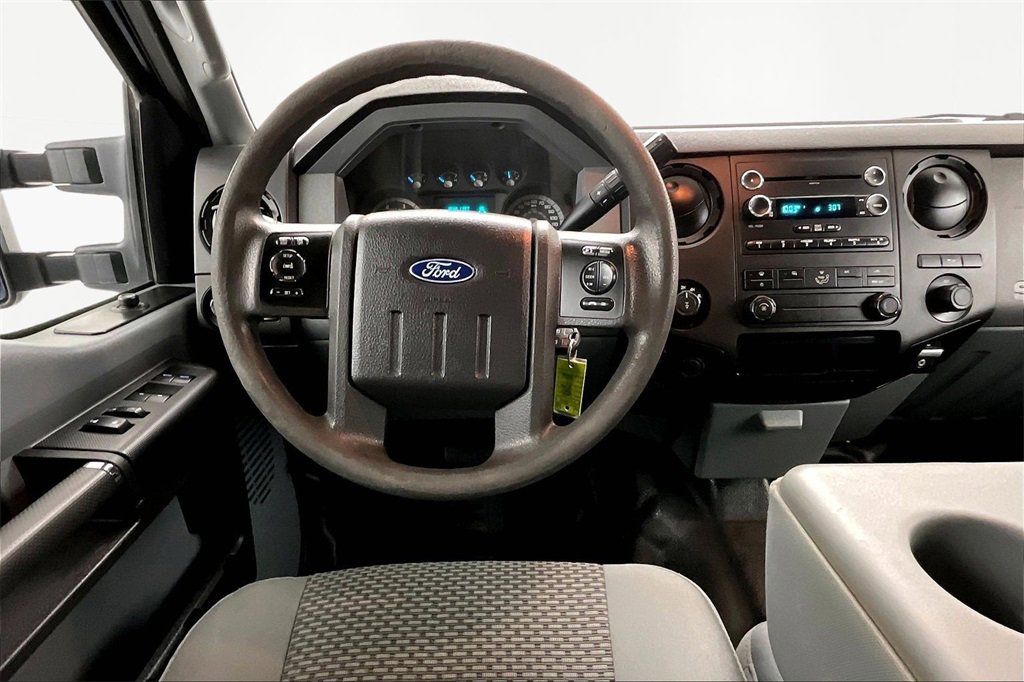 Used 2016 Ford F250 XL w/ Power Equipment Group image 9