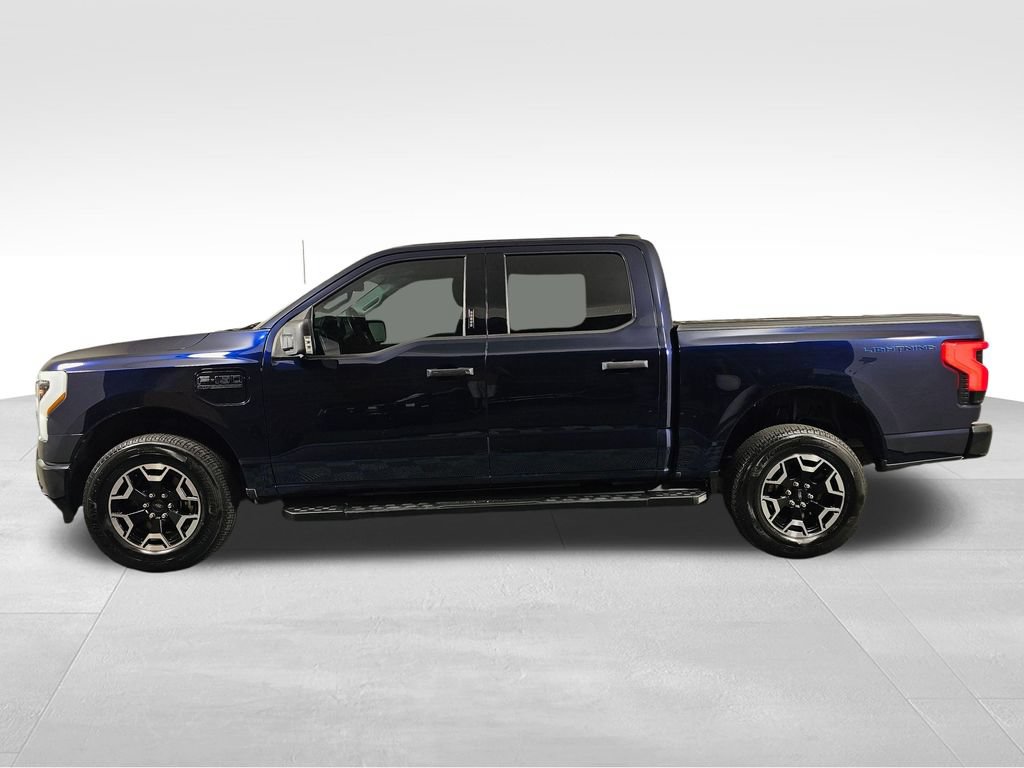 Certified 2023 Ford F150 Lightning XLT AWD/4WD image 4