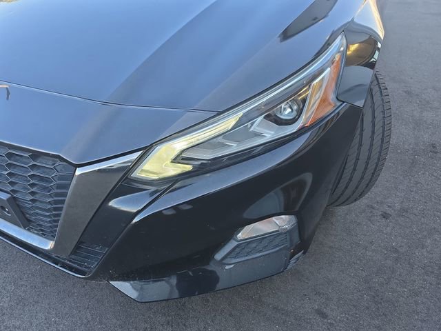 Used 2020 Nissan Altima 2.5 SR w/ Premium Package FWD image 21
