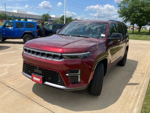New 2026 Jeep Grand Wagoneer Limited AWD/4WD image 3