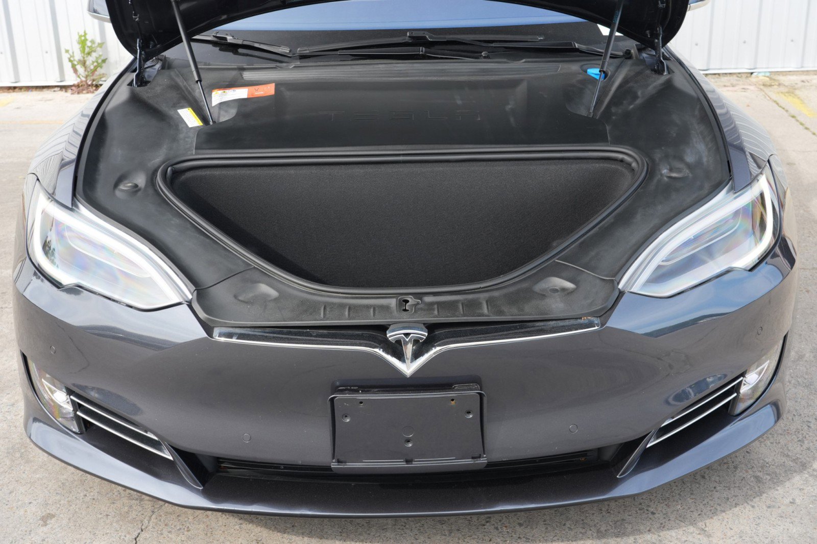 Used 2016 Tesla Model S 90D image 7