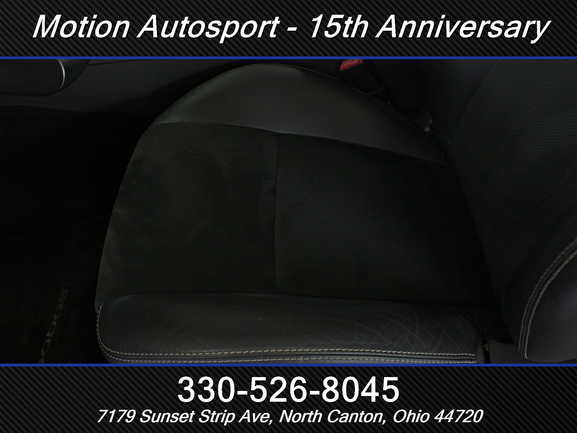 Used 2012 Dodge Challenger SRT8 RWD image 27
