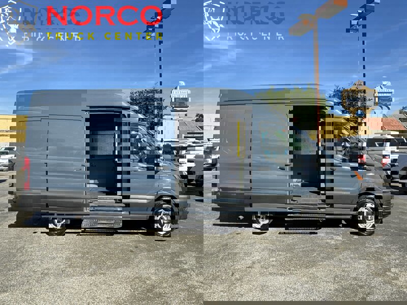 Used 2020 Ford Transit 250 148 High Roof Extended image 2