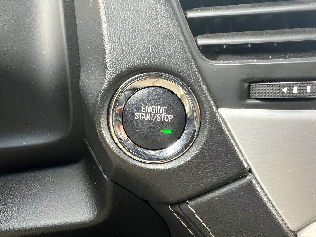 Used 2019 GMC Yukon SLT AWD/4WD image 25