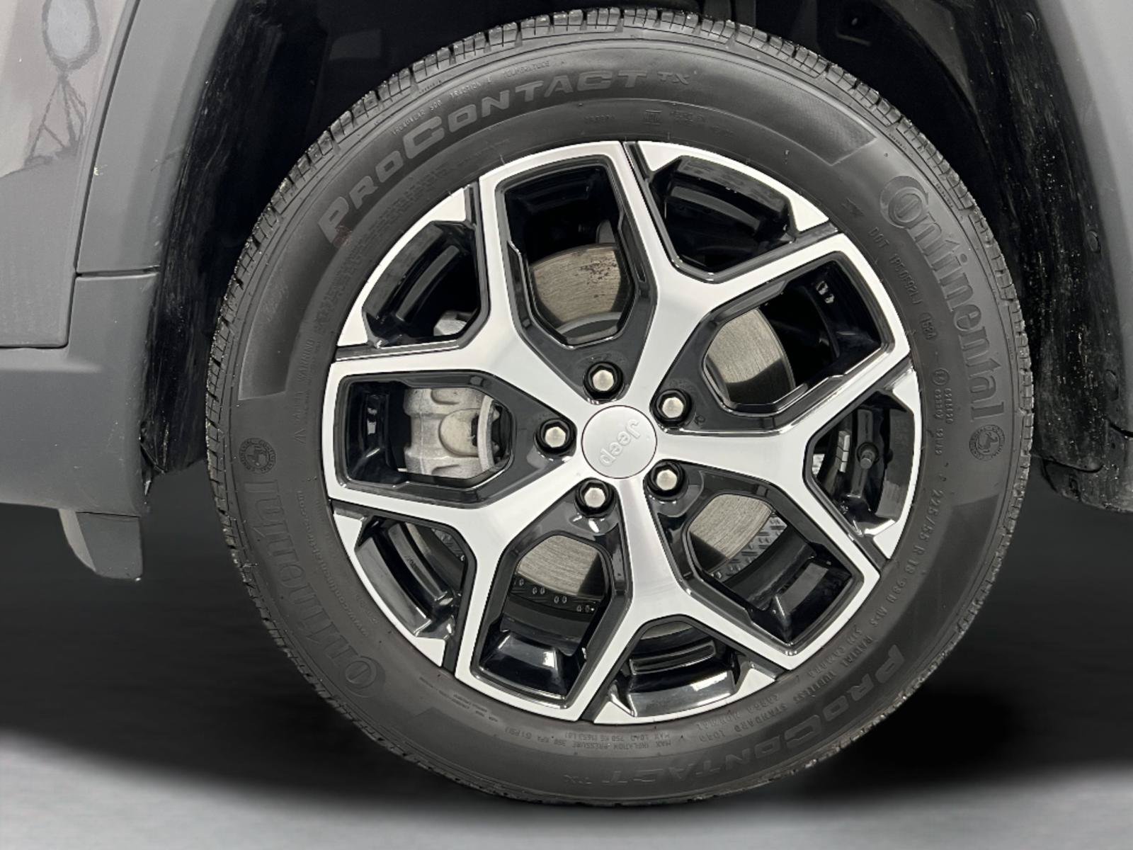 Used 2024 Jeep Compass Limited AWD/4WD image 10