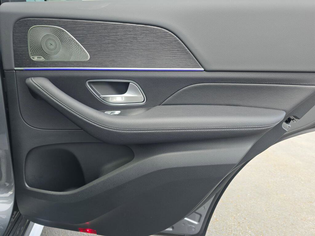 Certified 2025 Mercedes-Benz GLE 580 4MATIC image 25