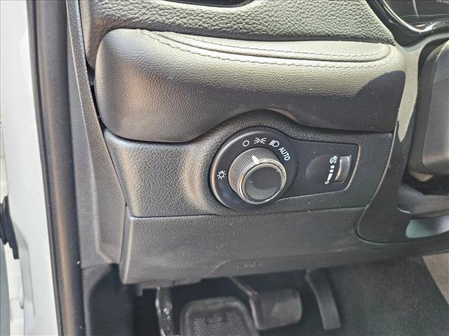 Used 2024 Dodge Durango SXT RWD image 22
