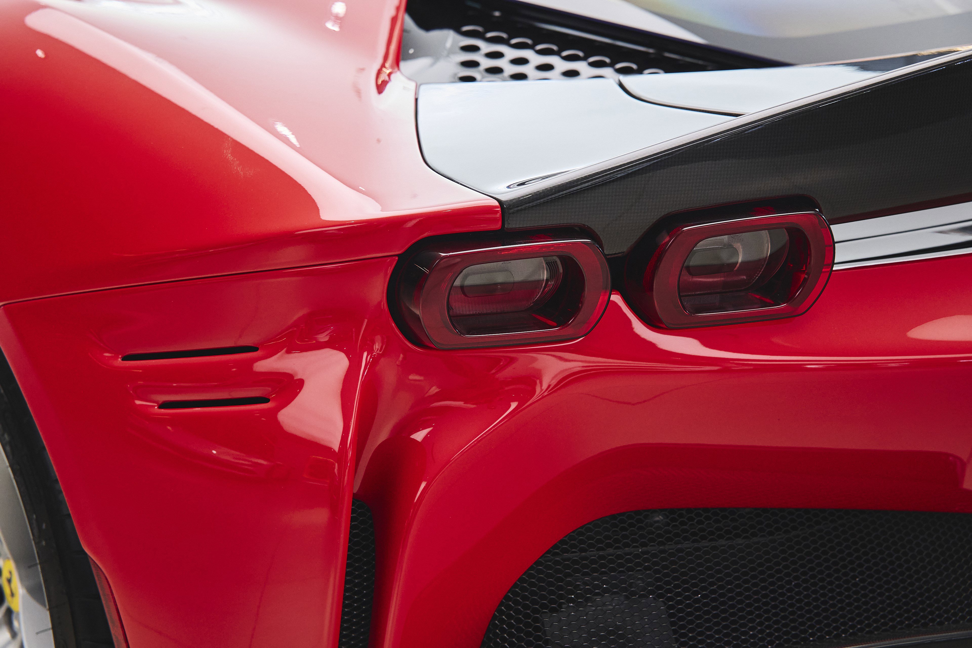 Used 2021 Ferrari SF90 Stradale image 49