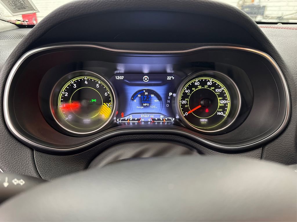 Used 2020 Jeep Cherokee Trailhawk image 21