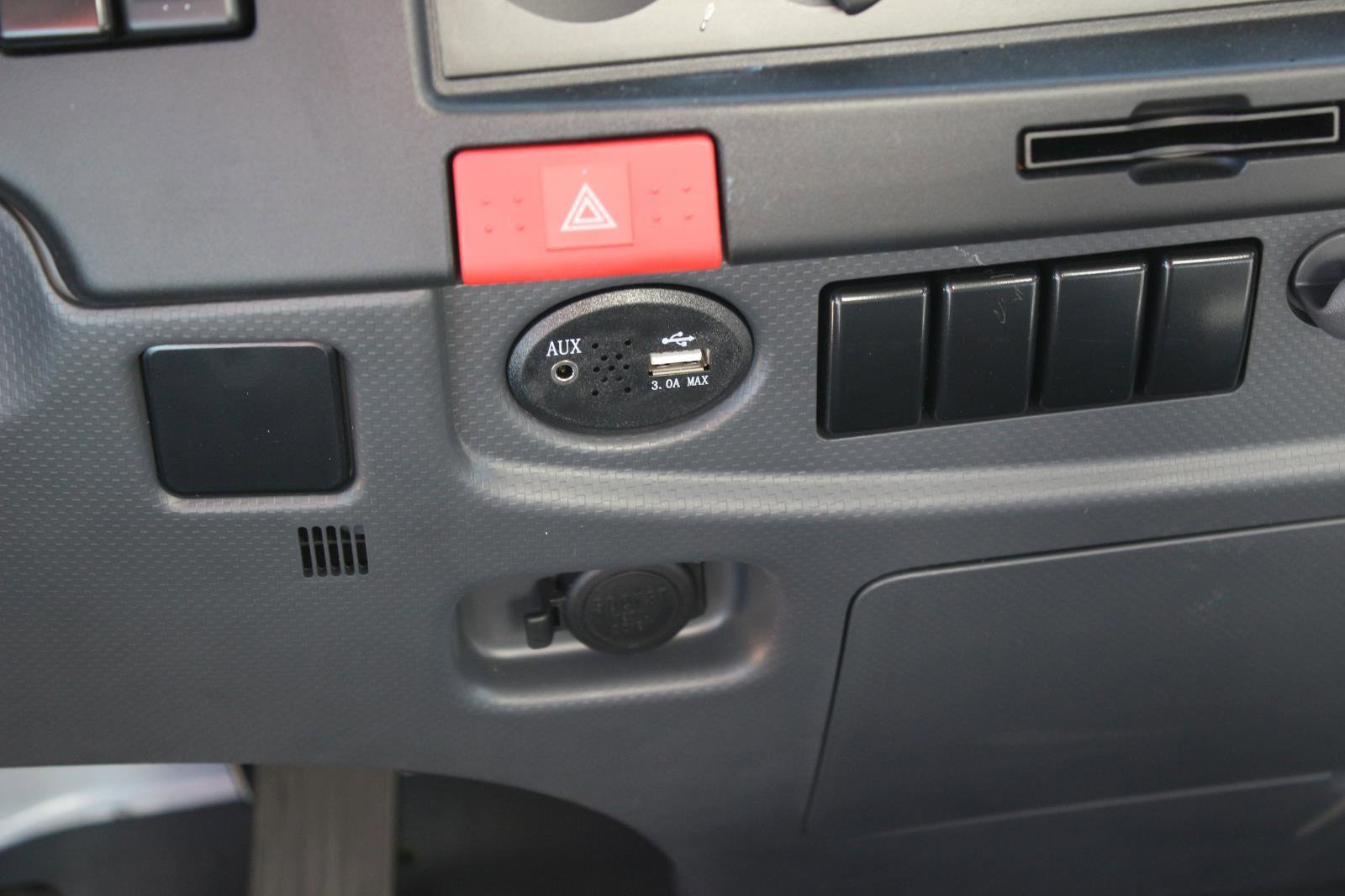 New 2025 Chevrolet Low Cab Forward 6500XD image 19