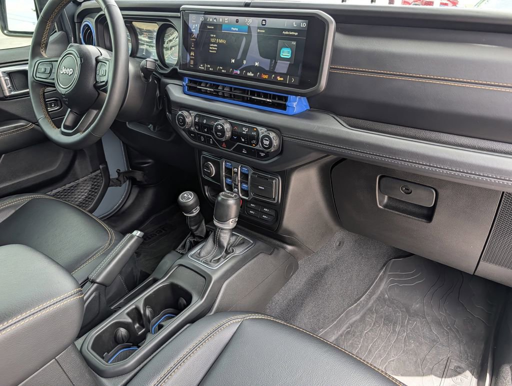 Used 2024 Jeep Gladiator Sport AWD/4WD image 33