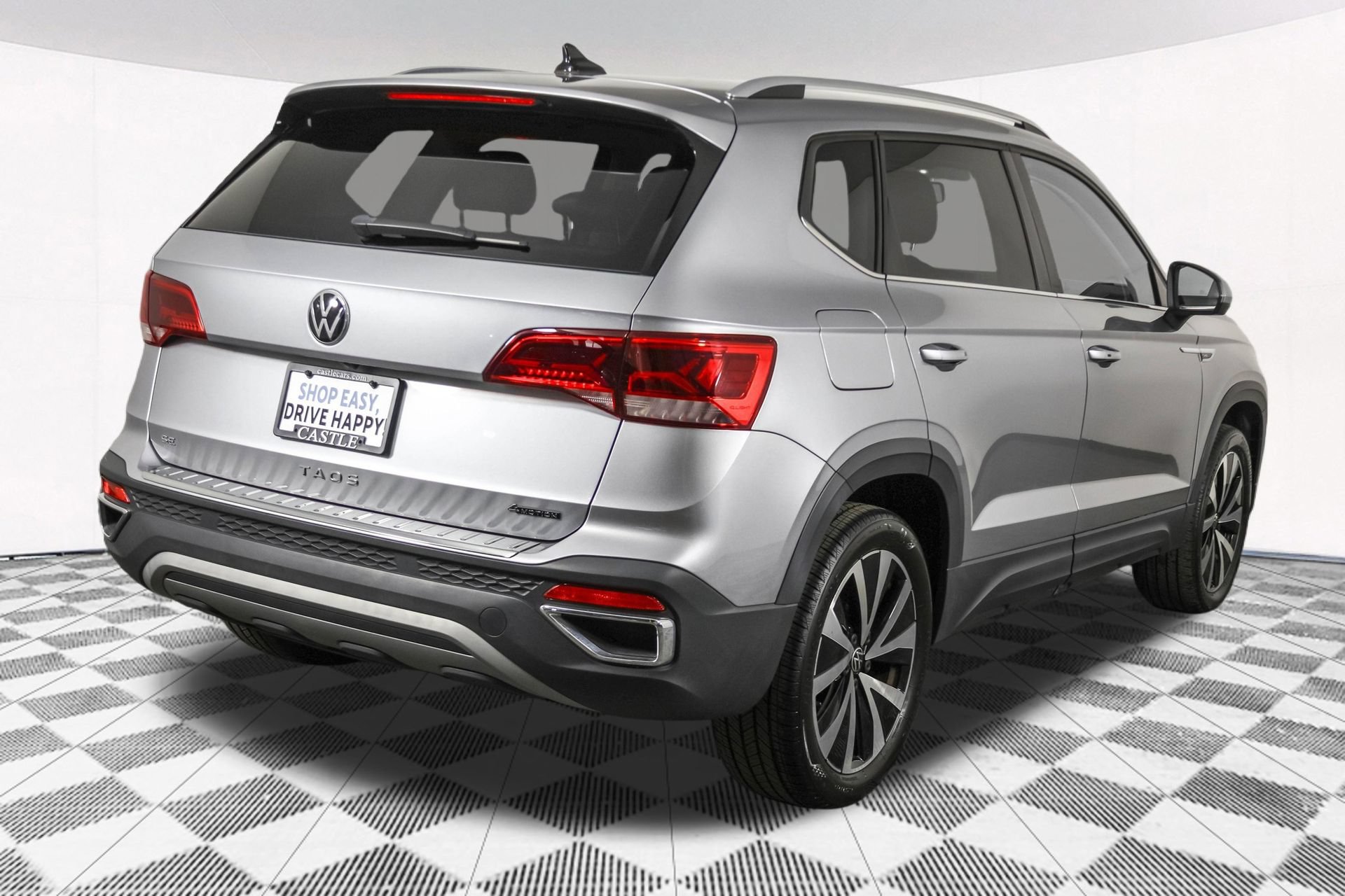 Used 2022 Volkswagen Taos SE AWD/4WD image 13