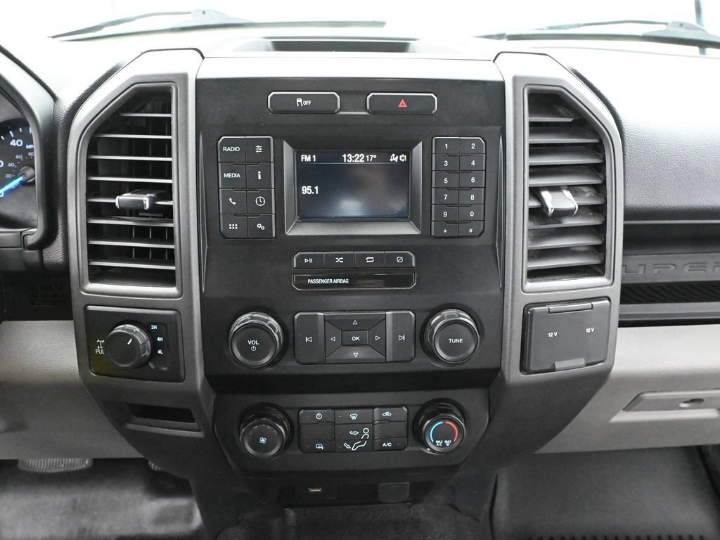 Used 2022 Ford F250 XL w/ Power Equipment Group AWD/4WD image 35