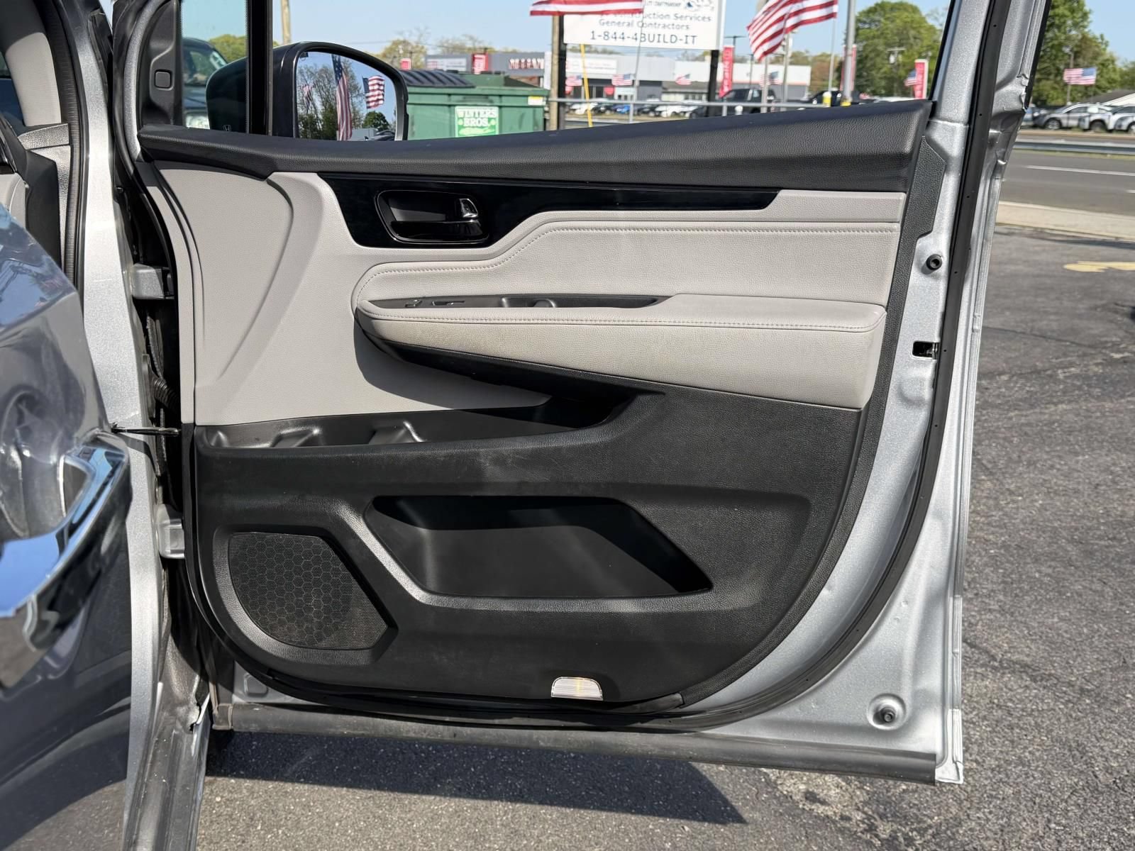 Used 2023 Honda Odyssey Touring image 15