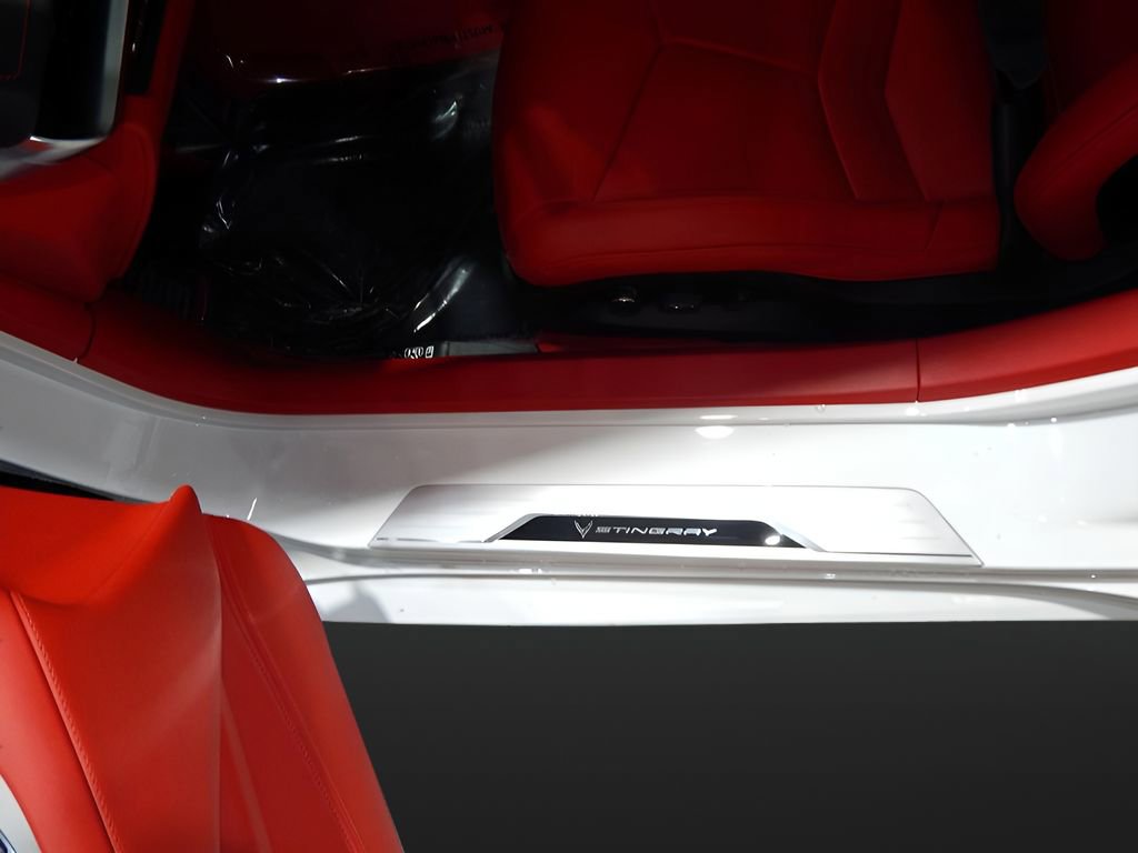 Used 2026 Chevrolet Corvette Stingray Premium Conv w/ Z51 Performance Package image 18