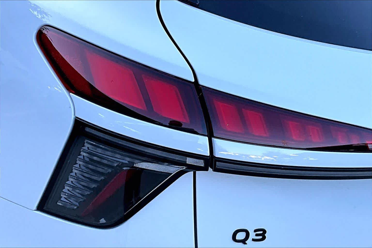 Certified 2026 Audi Q3 quattro 2.0T AWD/4WD image 31
