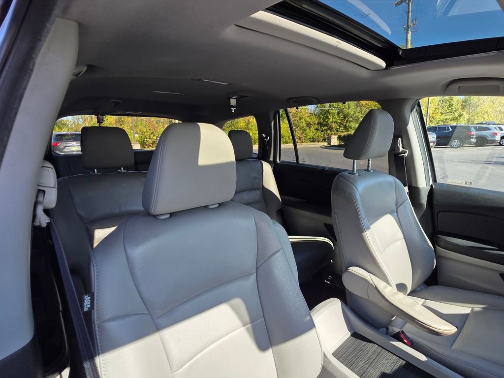 Used 2022 Honda Pilot Special Edition image 46