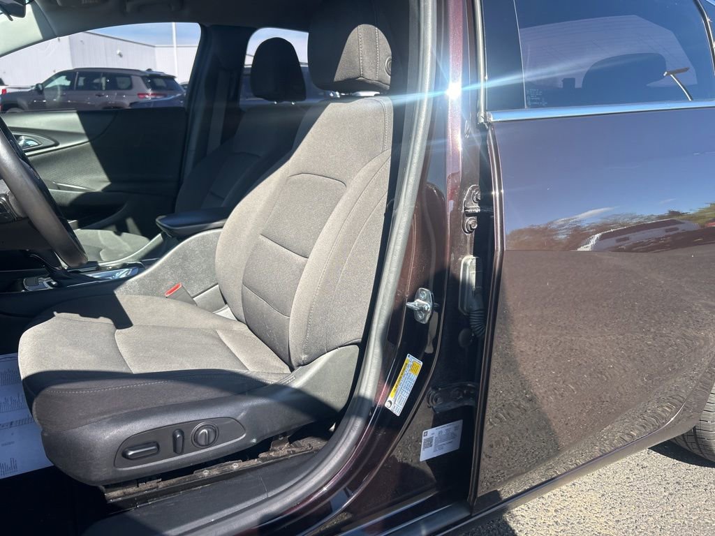 Used 2020 Chevrolet Malibu RS w/ LPO, Convenience Package 2 FWD image 6