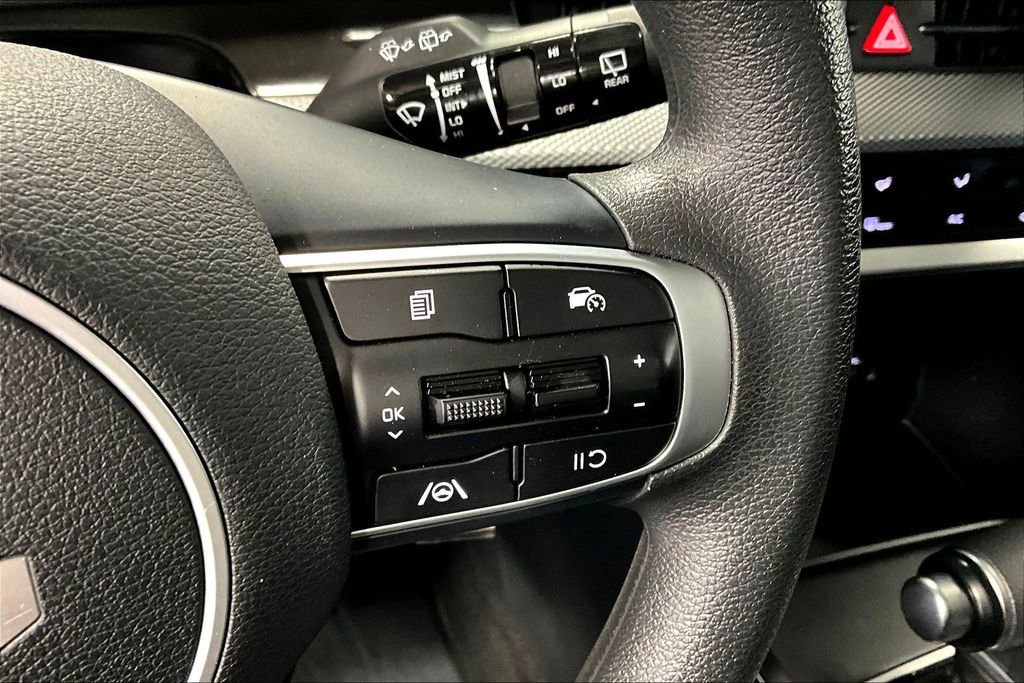 Used 2023 Kia Sportage LX image 25